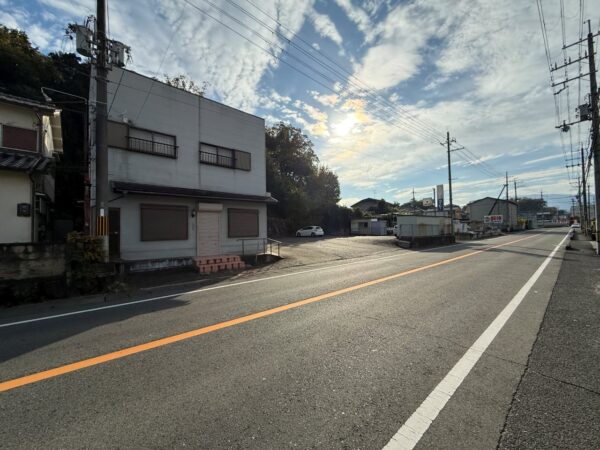 橿原市北越智町・川西町中古店舗付住宅 画像3