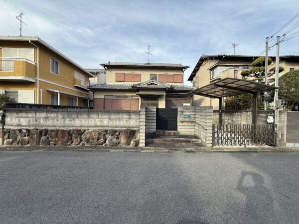 橿原市小槻町中古一戸建 画像2
