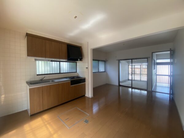 橿原市今井町一丁目中古一戸建 画像3